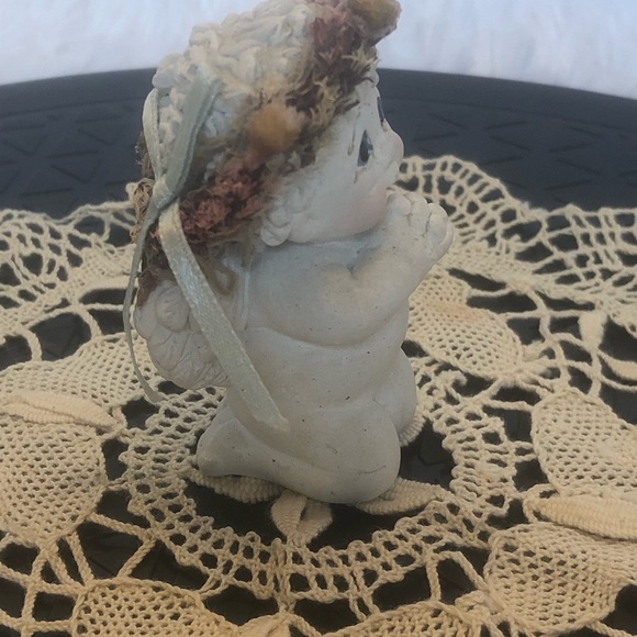 Vintage Dreamsicle Praying Baby Cherub Angel - Picture 2 of 9